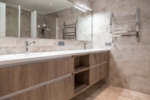 Bathroom - Modern - Slate Gola - Laminate 2-2